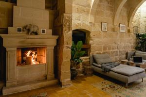 Rustic Gozo Farmhouse with Private Pool