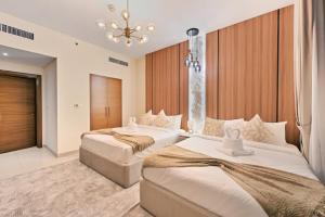 Luxury 2BR Downtown Walk to Dubai Mall Burj Khalifa
