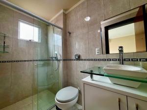 Apto c varanda gourmet à beira-mar RKR0502