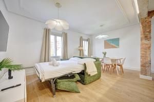 The Wine House by Clabao