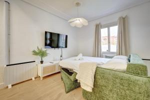 The Wine House by Clabao