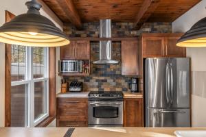 Chalet 9012 Chemin des Alpages by Les Chalets Alpins
