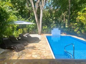 Golf Beach House w Pool (5 min. walk to beach!)