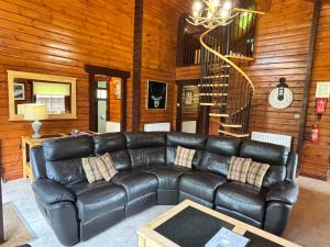 Lady Galloway 29 with Hot Tub