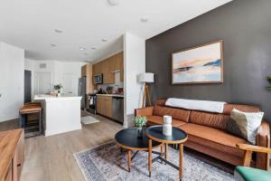 Luxury Downtown Property With a Pool