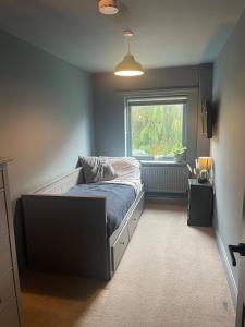 Modern 2-Bed Near Cowdray & Goodwood Sussex Escape