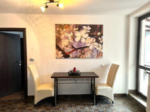 Sofias Dream Retreat - Terrace and Fireplace