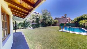 Casa Amplia 5 personas Amplio Jardin y Parrilla Zona Muy Tranquila en Tigre Centro