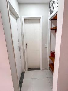 A poucos passos da Praia do Forte-Centro Cabo Frio