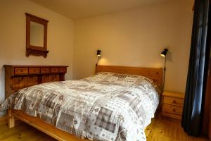 Residence Veisivis 72, appartement de charme rénové à La Forclaz, Evolène