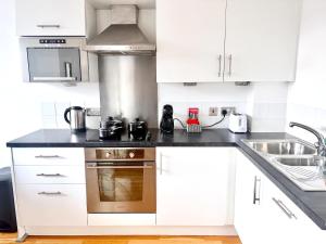 Prime York City Centre Apartment - Perfect Location - Close to Everything