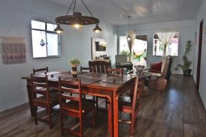 Casa com Piscina e Churrasqueira em Baixio