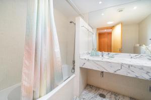 Lagos Marina comfort pool #1990