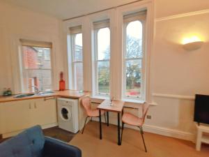 Modern Victorian Charm in a Great Location