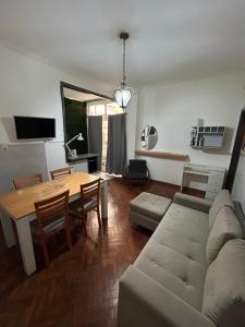 Hermoso y Cómodo dpto en el corazón de Flores