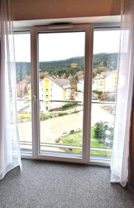 Vinyl & View Apartament 327 - Aparthotel Panorama - Czarna Góra