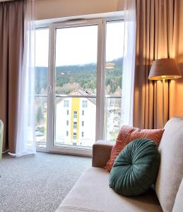 Vinyl & View Apartament 327 - Aparthotel Panorama - Czarna Góra