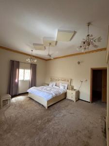 شقة مدخل خاص بمدخلين