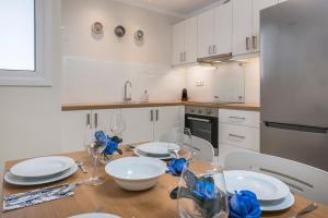 Soul of Sun - Large 85sqm Luxury Apartment with Balcony in Chania City Center