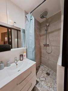 Studio au calme proche centre