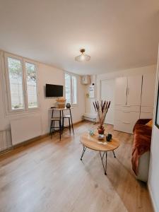 Studio au calme proche centre