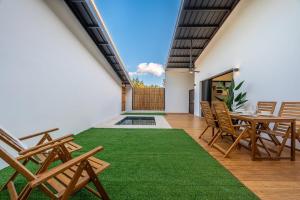 Pinilla Living Studio 2