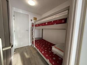 Studio aux Saisies 6 pers. proche commerces, balcon sud - FR-1-594-313