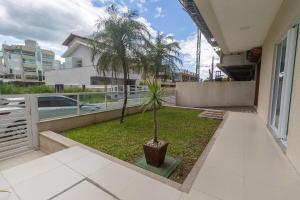 Costa Tropical Residence