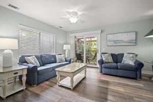 14 Springwood-Low Country Style