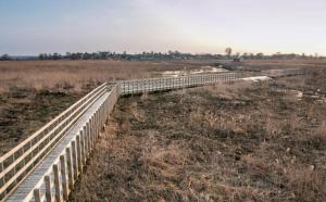 House by the Śliwno-Waniewo footbridge, close to the park