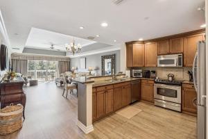 New Nature View Penthouse at Reunion