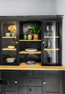 The Stark House - End-Unit Townhome - Pet Friendly