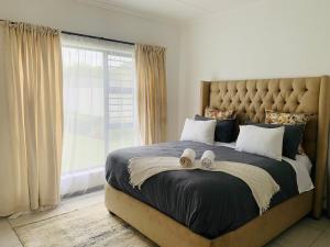 Stunning 2Bed Garden Apartment