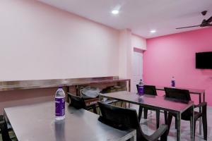 Hotel O Ss ome inn ultra luxury rooms