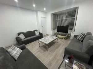 Lovely family home near historic Saltaire