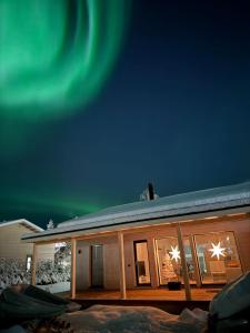 Brand new Villa puomikuja