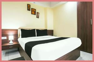 Hotel Vrinda Lok Inn Residency