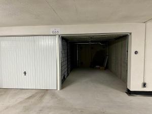 Szpitalna Residence & Garage, faktura VAT