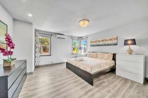 Marbella Lane 4BR Near Morongo Casino Outlet Ldry P