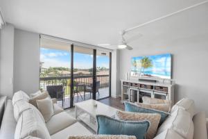 South Seas East B-407