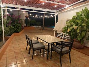 Garden and Pool Casita