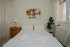 The Lake Prestige Suite