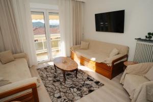 The Lake Prestige Suite