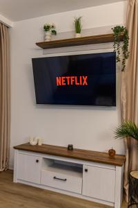 River Ridge Apartment