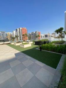 Bright Studio - Azizi Riviera 35 - Fully Furnished