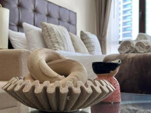 Modern Studio - Lincoln Park West - Dubai, Arjan