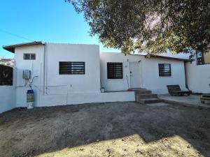 Casa Nostalgia Tree, Patio and Vintage Touch