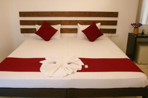 The Leaf Ayurveda Resort And Spa