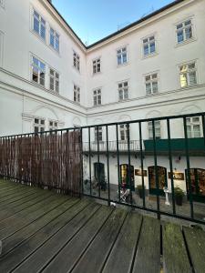 Mariahilfer Best Location in Vienna