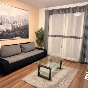 Corvin Royal Apartments - Your small home away from home